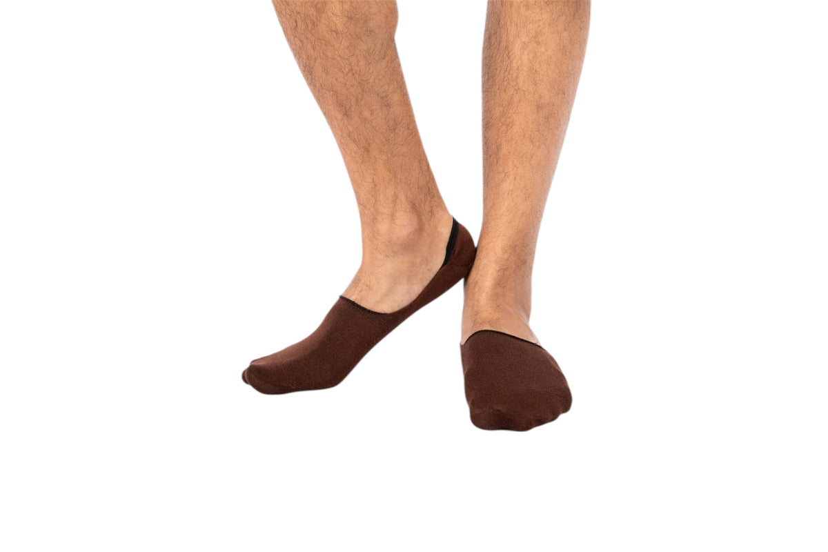 #7f4531 / #cbc6c0 / #533a36