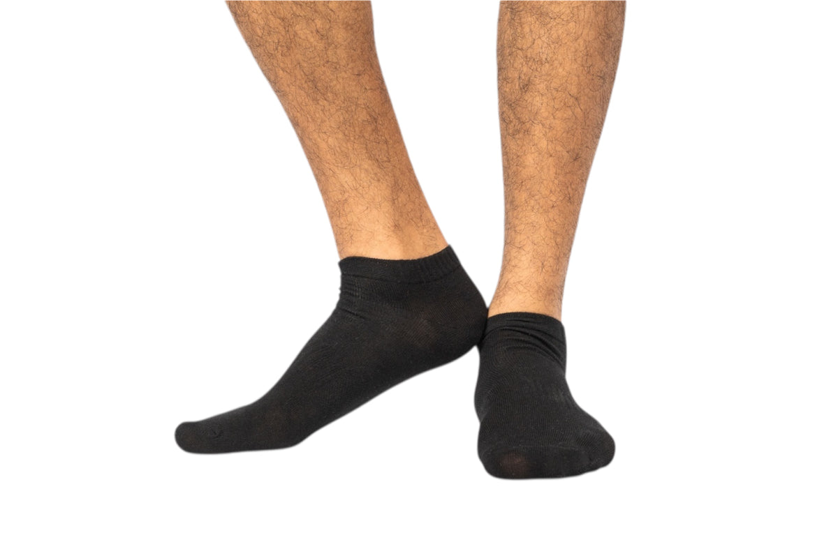 #513328 / #975330 / #000000, #3b3d3c / #ffffff / #000000, #969289 / #ffffff / #000000, #000000 / #000000 / #000000